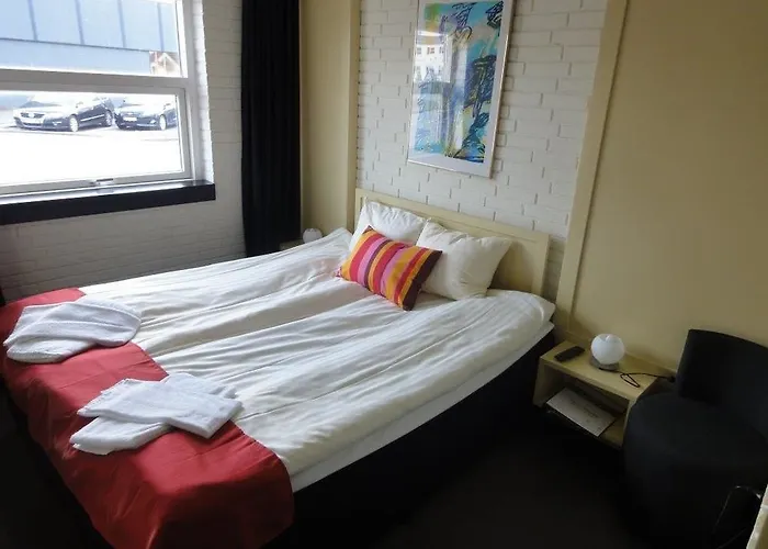 Hotel Dolphin